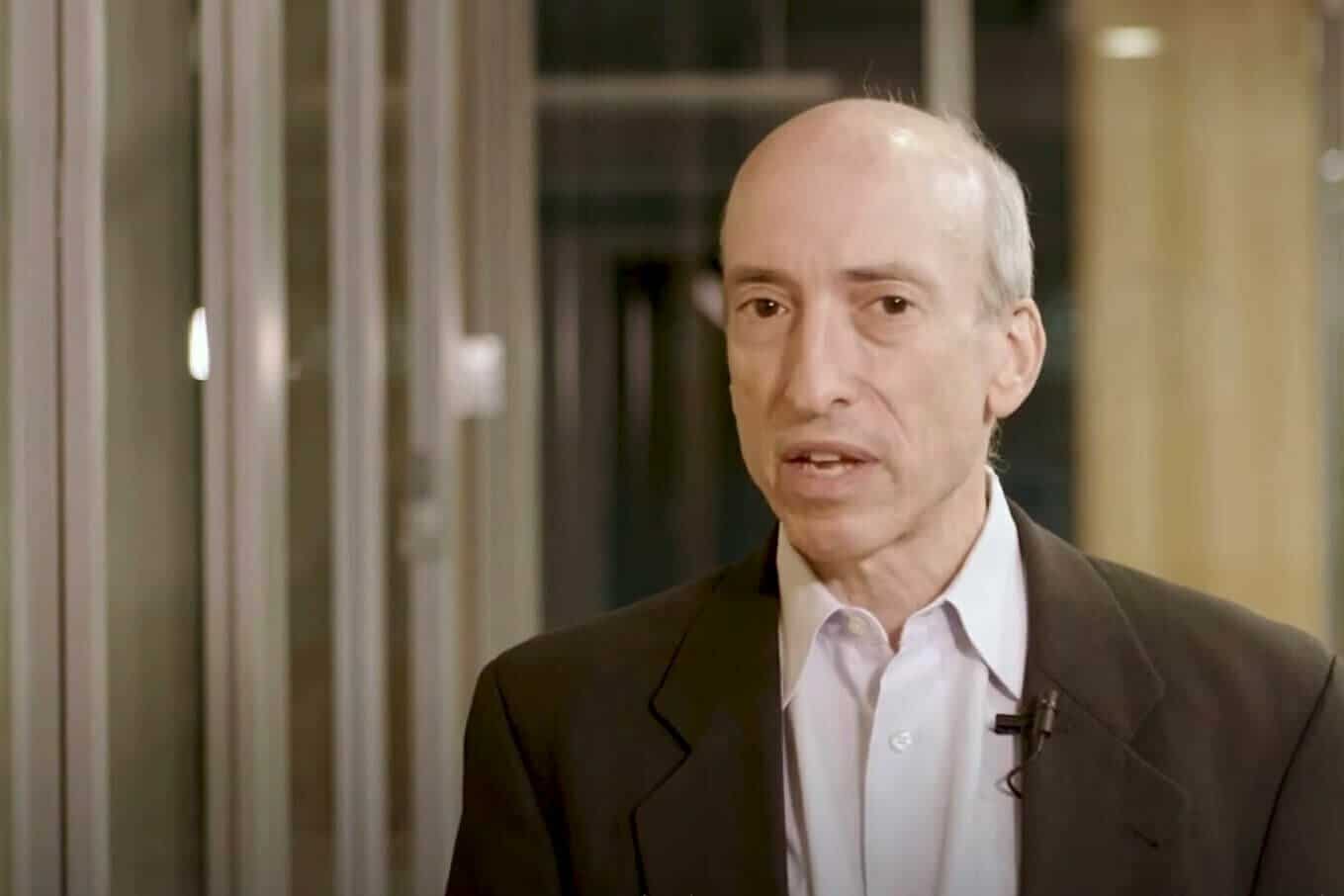 SEC Chair Gensler Keeps Quiet on Bitcoin ETF Plans After Grayscale Ruling – Here’s the Latest